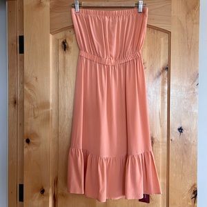 🆕 12th Street by Cynthia Vincent 100% Silk strapless dress. Size S.